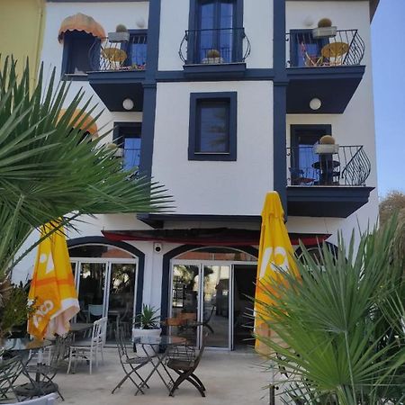 Marina Sahil Hotel Çeşme Exteriör bild
