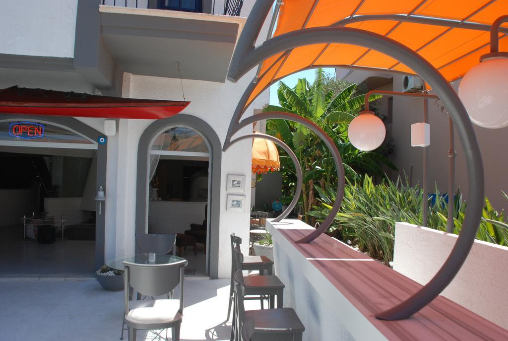Marina Sahil Hotel Çeşme Exteriör bild