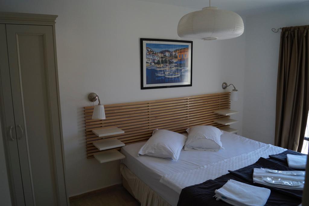 Marina Sahil Hotel Çeşme Exteriör bild